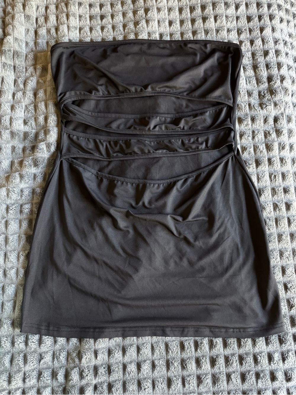 NWOT Large Black Strapless Cut Out Detail Mini Dress Shirt